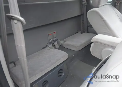 2002 Toyota Tacoma Xtracab из США, поврежденный, VIN 5TEWM72N32Z092658